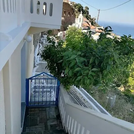 παραδοσιακό σπίτι με πανοραμική θέα