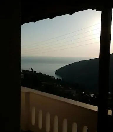 別荘 παραδοσιακό σπίτι με πανοραμική θέα *