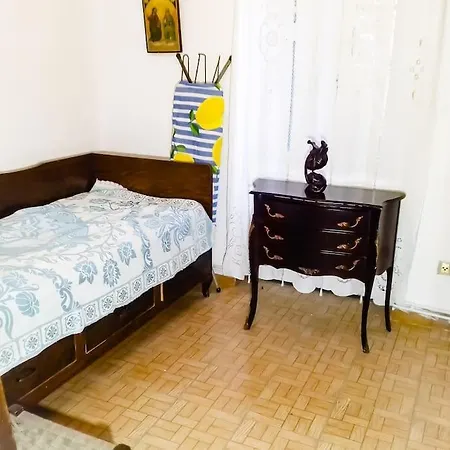 παραδοσιακό σπίτι με πανοραμική θέα 別荘 *
