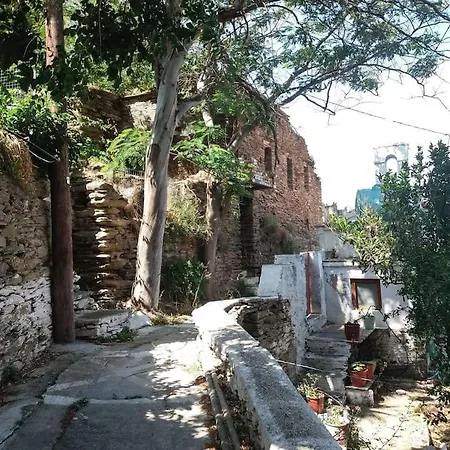 παραδοσιακό σπίτι με πανοραμική θέα